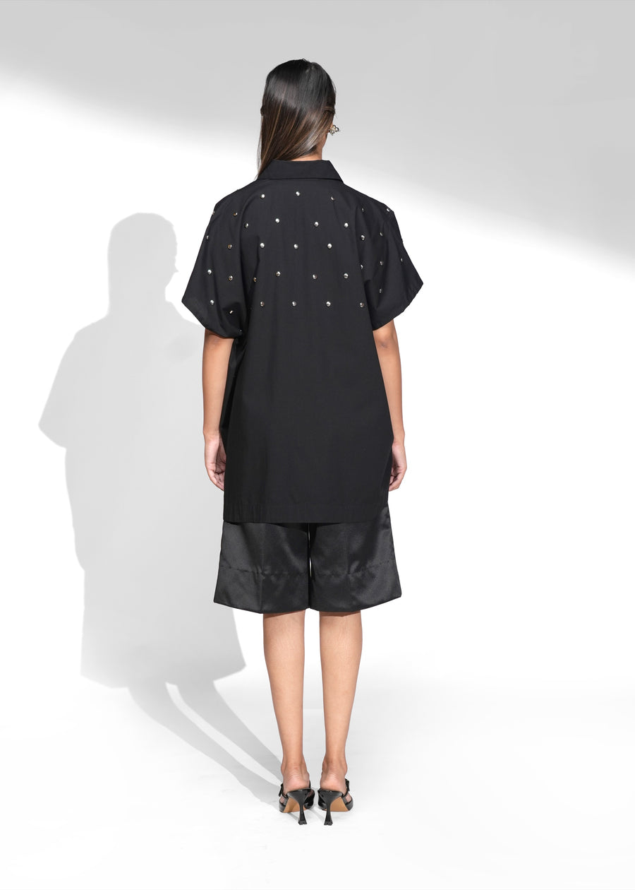 ROSANI The Drift shirt in black - oversized poplin shirt with metallic back yoke detail, back view