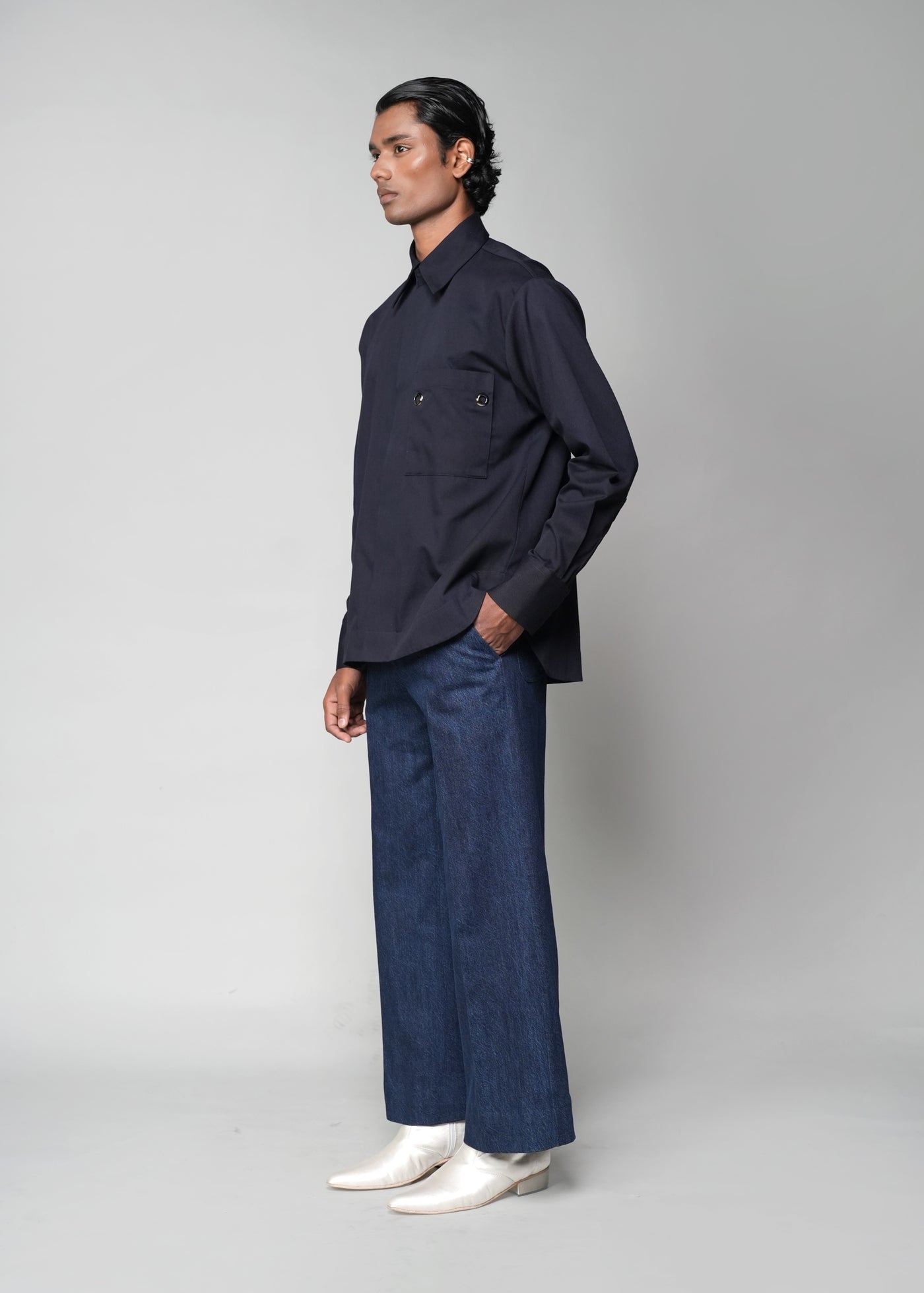 ROSANI The Dune shirt in navy - full-sleeve shirt with patch pocket, front side view