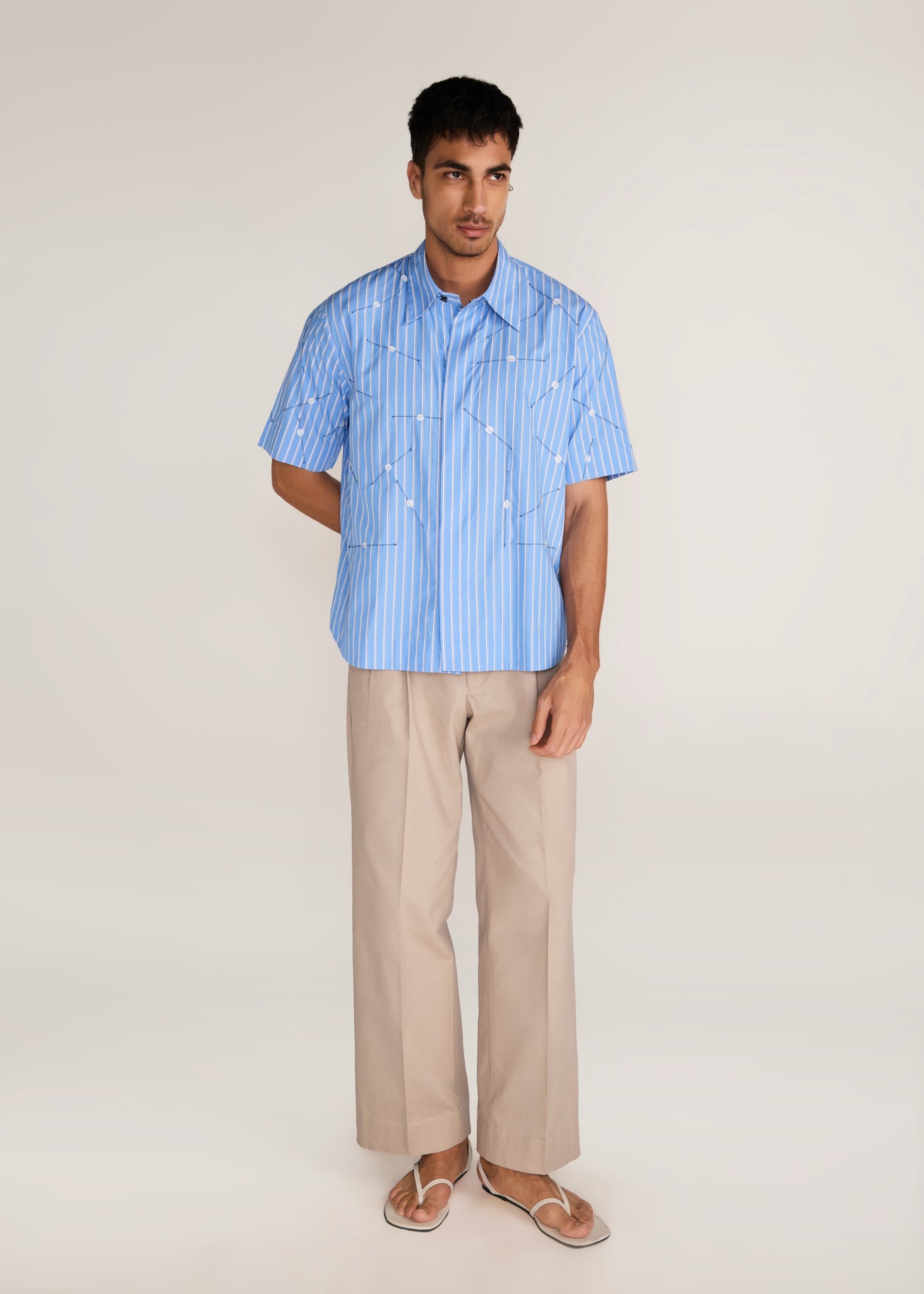 ROSANI The Deai shirt in dreamy blue - dreamy blue striped poplin shirt with all-over pintucks and discs, front view