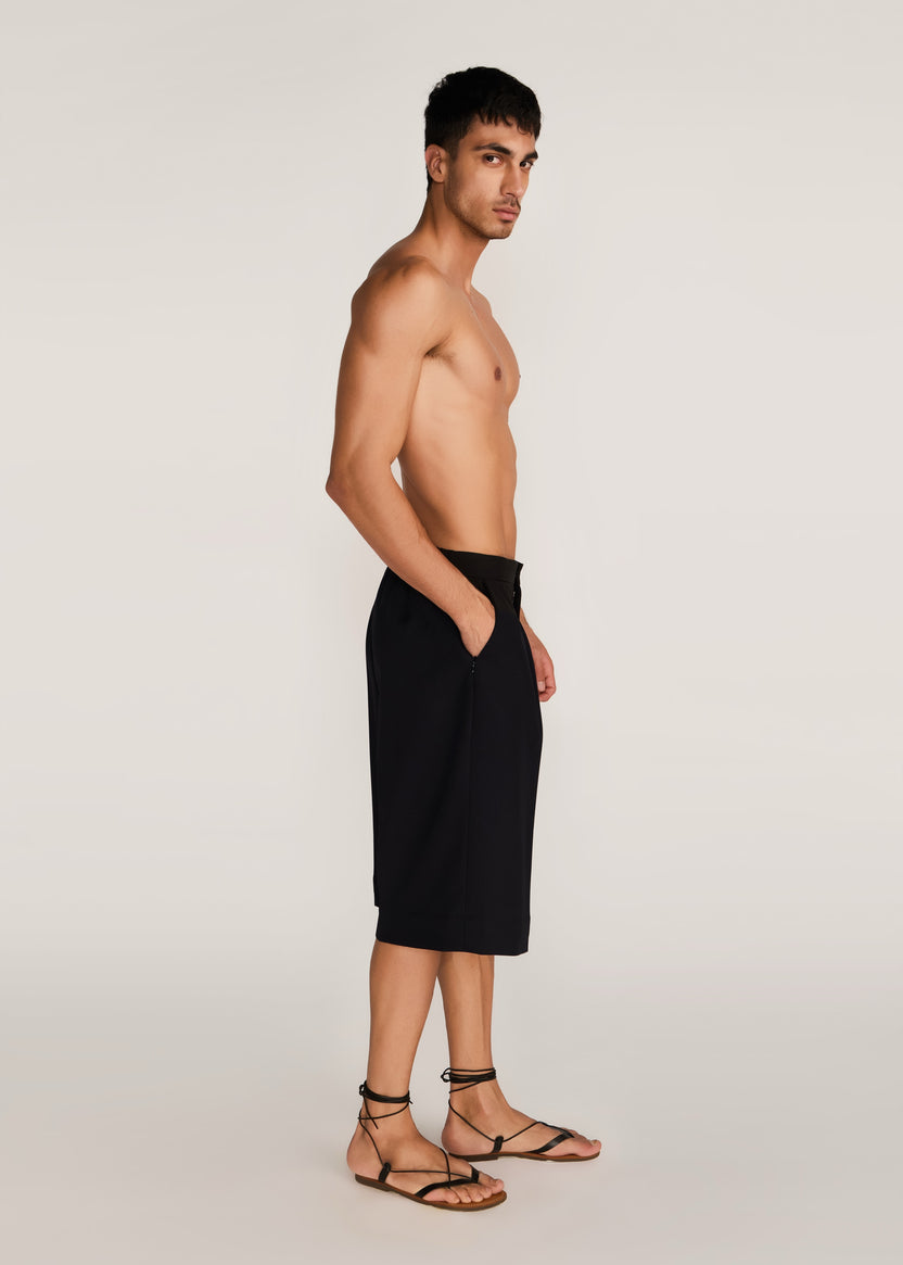 ROSANI The Nerza shorts in obsidian - obsidian suiting culotte shorts, side view