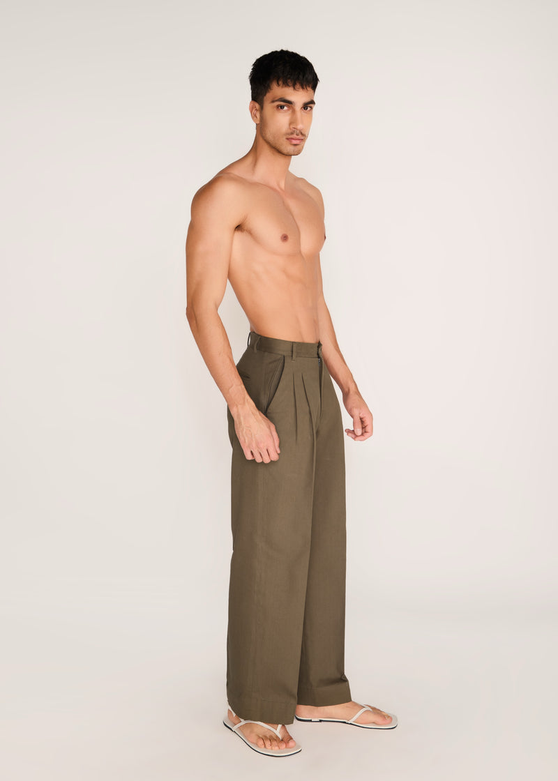 ROSANI The Unión trouser in deep olive - deep olive pleated cotton trouser, side view