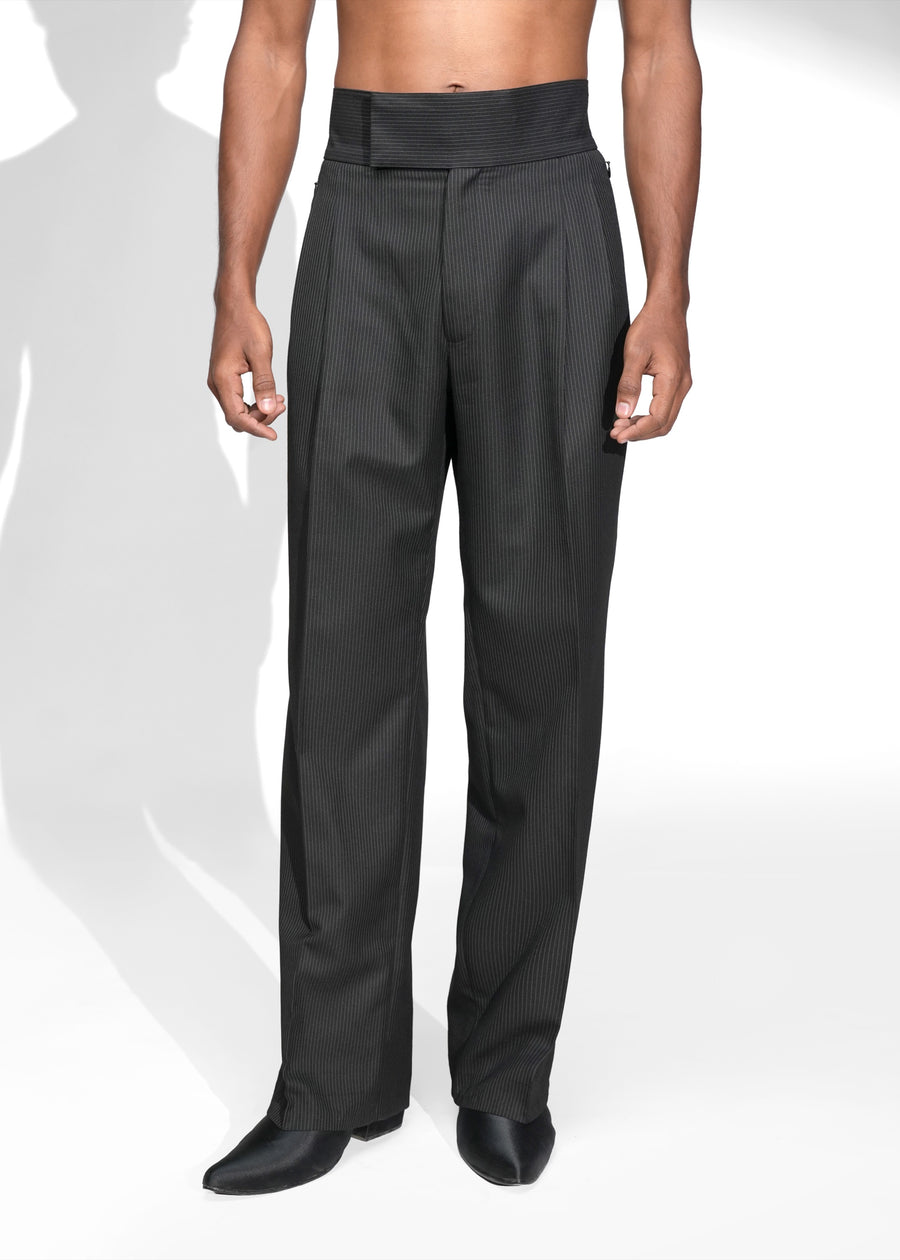 ROSANI The Pulse trouser in black - high waistband pleated trousers, front view